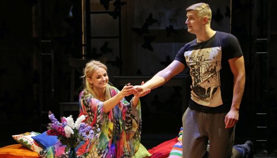 Спектакль «Эти свободные бабочки»