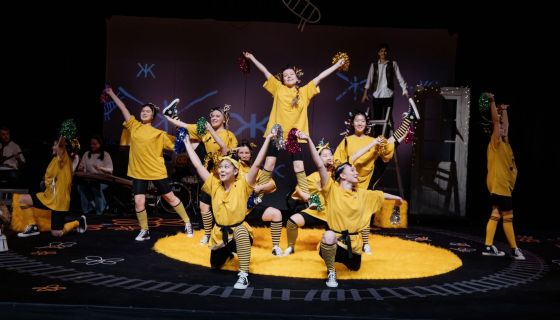 Спектакль «Кто ходит в гости по утрам?»