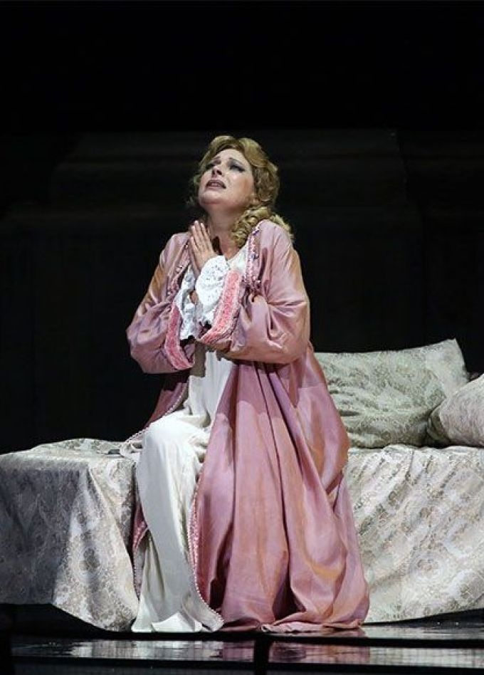 Опера «Бал-маскарад»