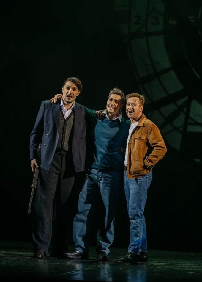 Мюзикл «Три товарища»