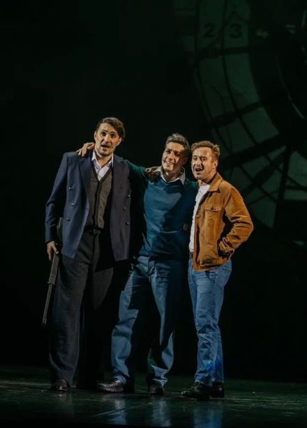 Мюзикл «Три товарища»