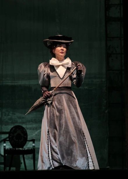 Спектакль «Живой товар»