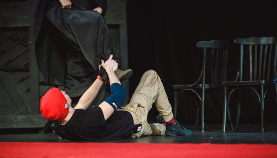 Спектакль «Волки и овцы»