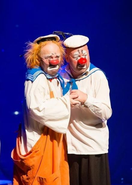 Спектакль «Ая-яй ревю»