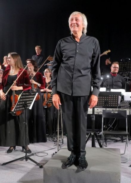 Праздничный концерт "Сентиментальный романс"