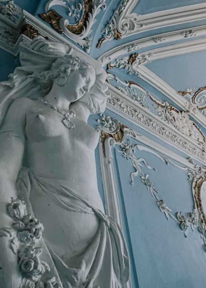 Ускользающий мир Петербургских дворов и парадных