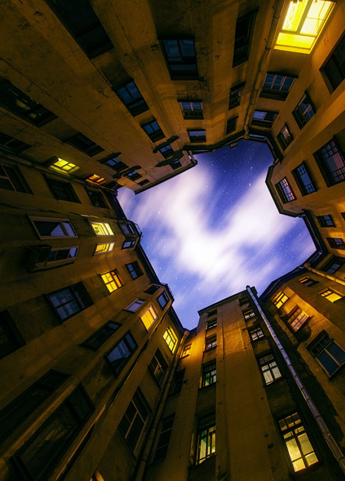 Лабиринты Петроградки: дворы-колодцы и доходные дома