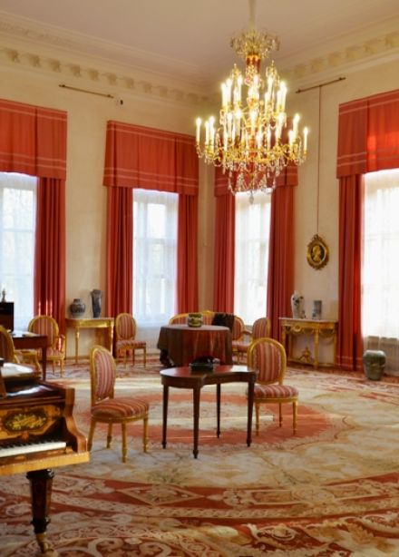 В Пушкин — Два дворца: Екатерининский и Александровский