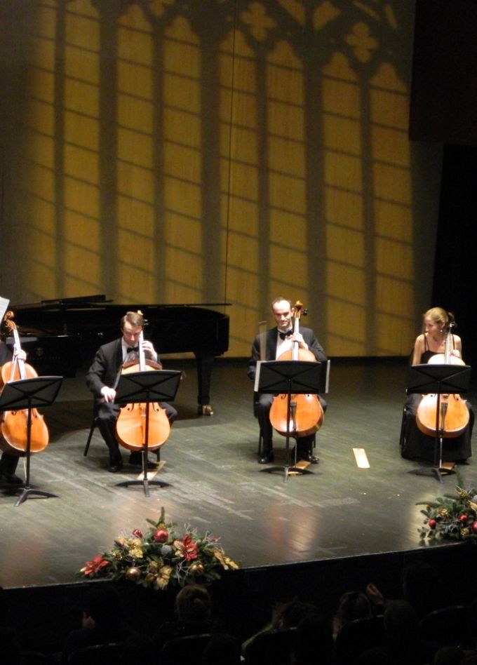 Санкт-Петербургский ансамбль виолончелистов Анатолия Никитина