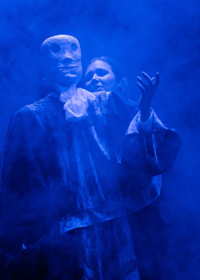 Утка, смерть и тюльпан