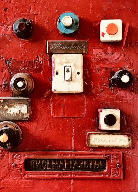 Ленинградские коммуналки — снаружи и изнутри