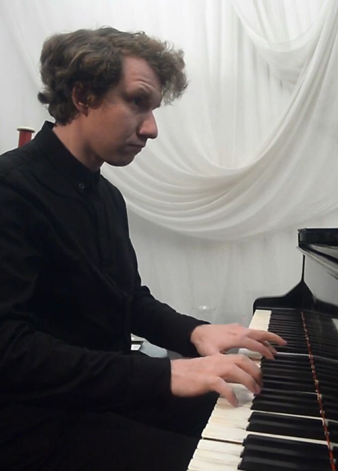 Виктор Николаев. Музыкальные моменты