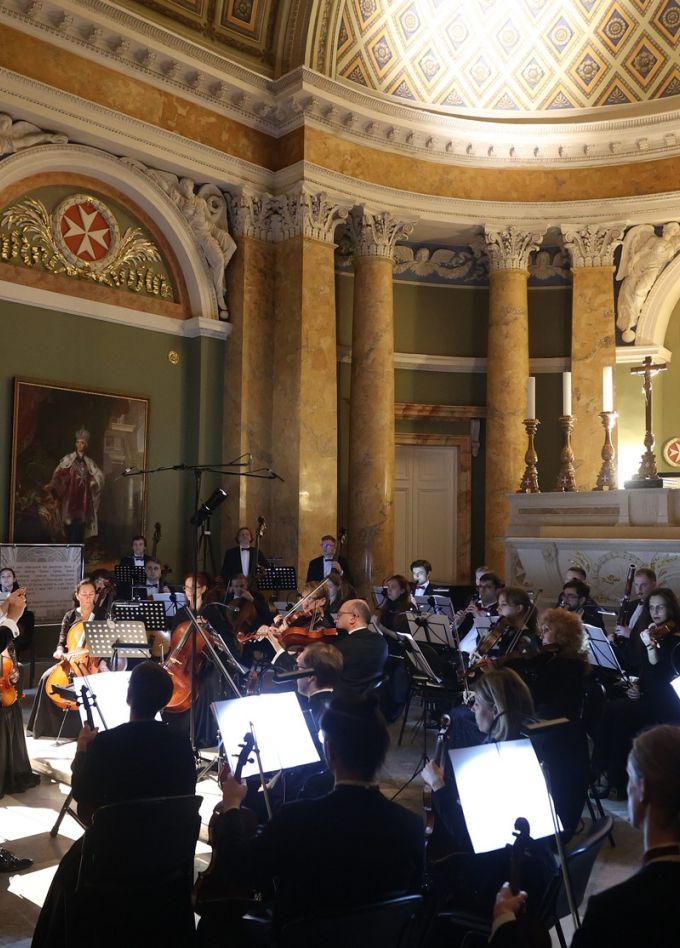 Симфония струнных