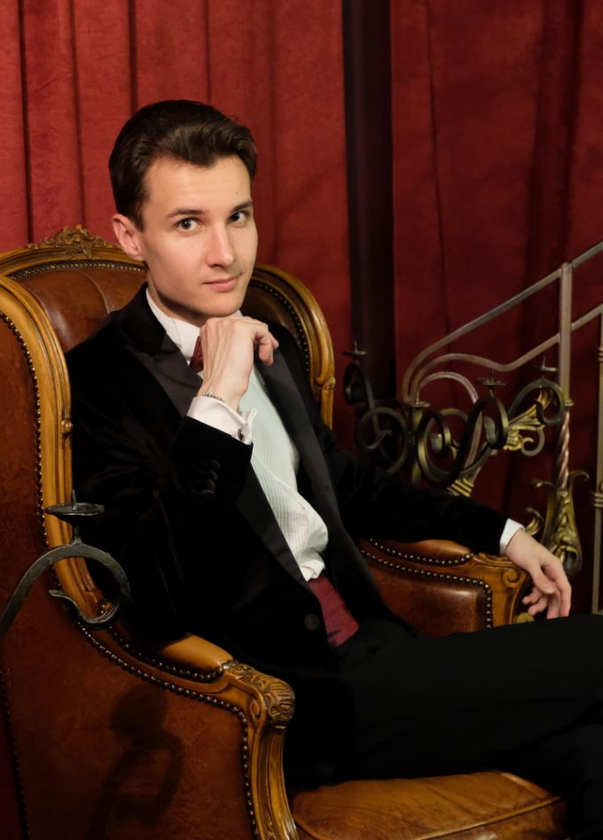 Максим Стафеев. Вдоль по Питерской