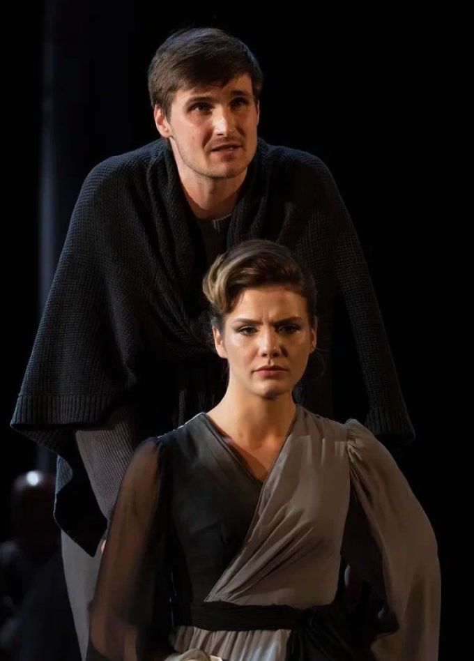 Спектакль «Отцы и сыновья»