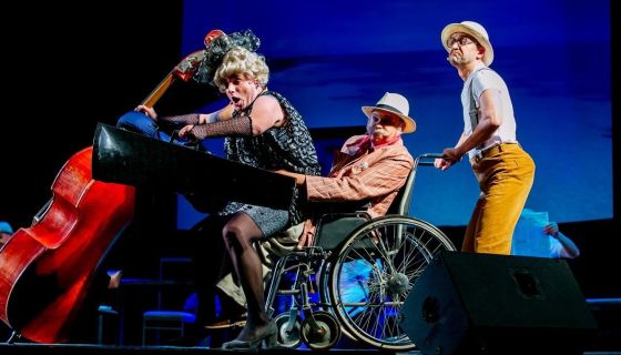 Мюзикл «В джазе только девушки»