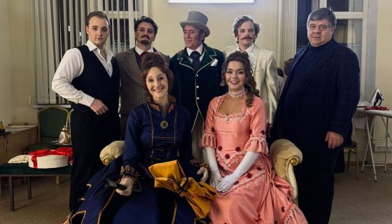 Спектакль «Бешеные деньги»