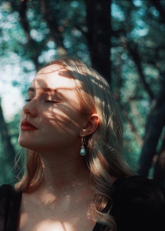 Элли на маковом поле