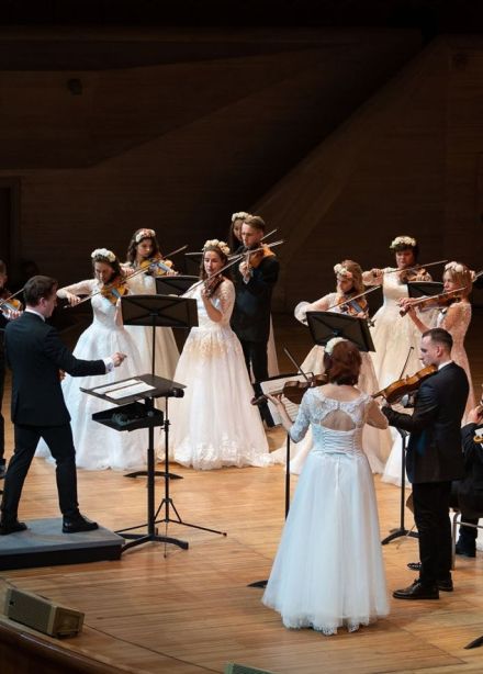 Concord Orchestra. Весенний вальс Иоганна Штрауса