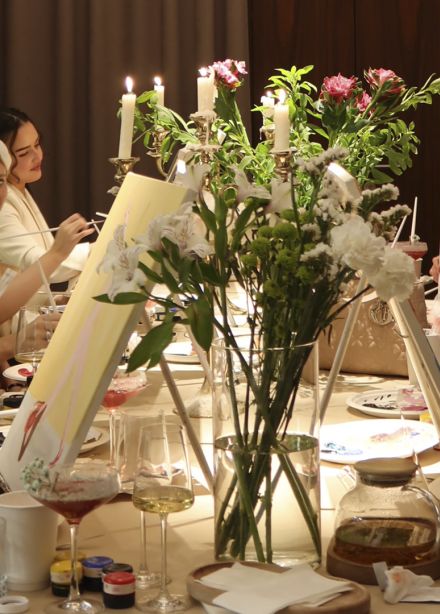 Арт-вечер Painty со свечами и игристым с видом на Театр им. Андрея Миронова