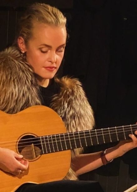 Наталья Гонохова. Вертинский