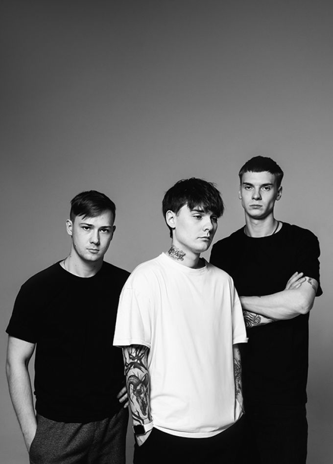 Странное исполнение