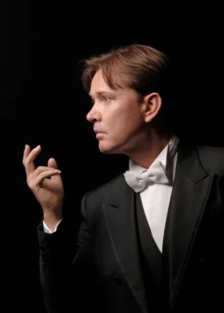 Олег Погудин. Нам дороги эти позабыть нельзя