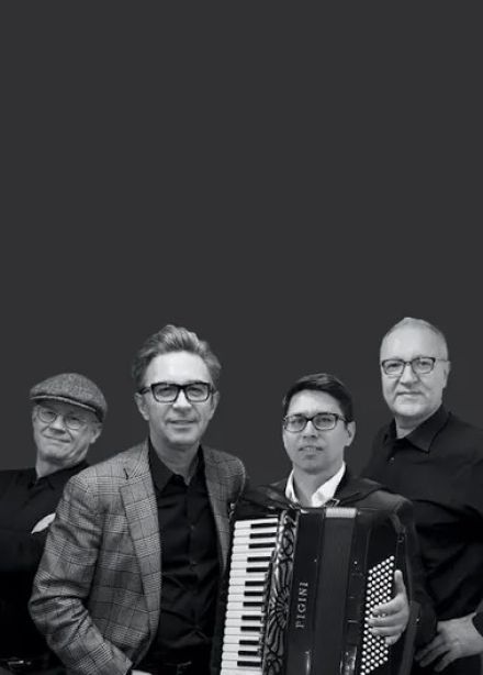 Валерий Сюткин и группа «Лайт Джаз»