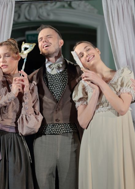 Барышня-крестьянка