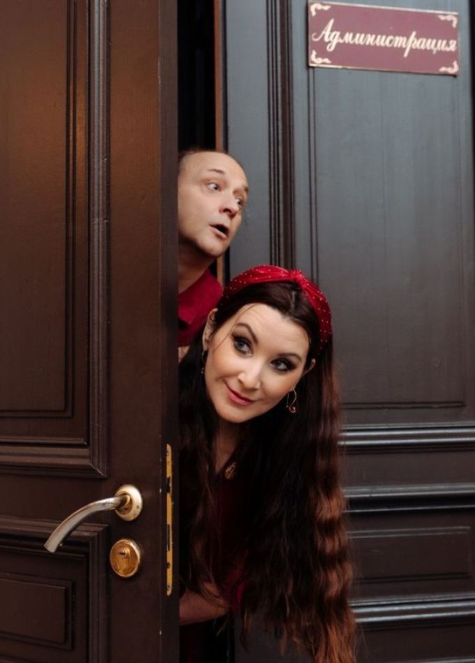 Спектакль «Случайно стать счастливым»