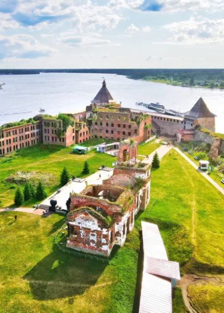 Тур в Карелию на 1 день "Крепость Орешек + Старая и Новая Ладога"