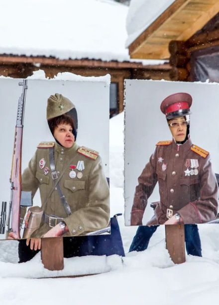 Тур на 1 день "Хиты Карелии: традиционная уха, хаски, долина водопадов и музей в скале!"