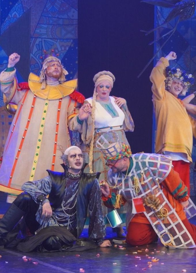 Спектакль «Варвара-краса, длинная коса»