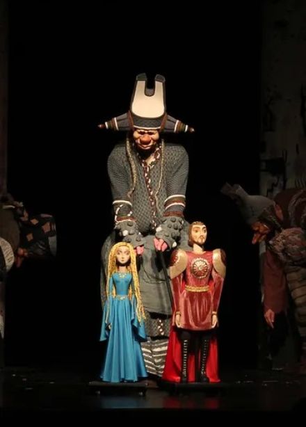Спектакль «Сказка о мёртвой царевне и о семи богатырях»