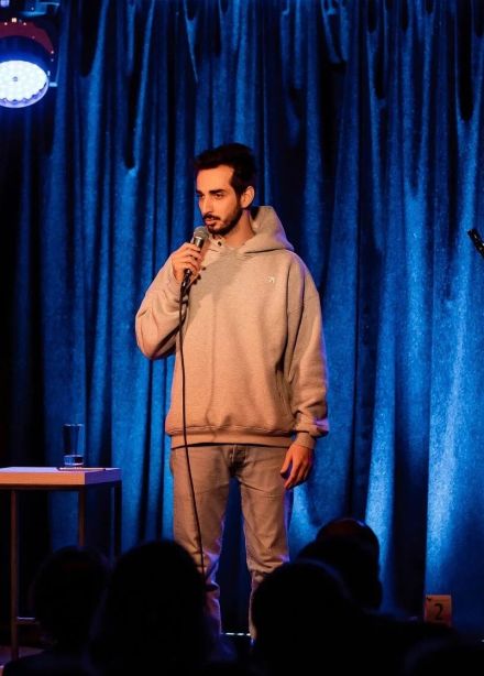 Premium Stand-up