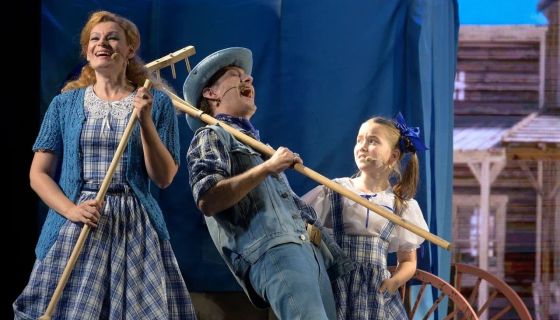 Спектакль «Дорога в Изумрудный город»