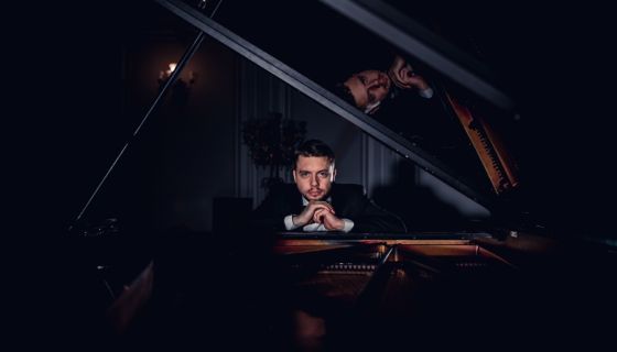 Концерт «Рояль в темноте. Рок под звёздами»