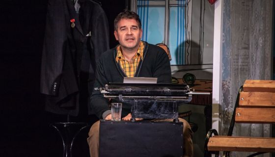 Спектакль «Довлатов. Наши. Хроники»