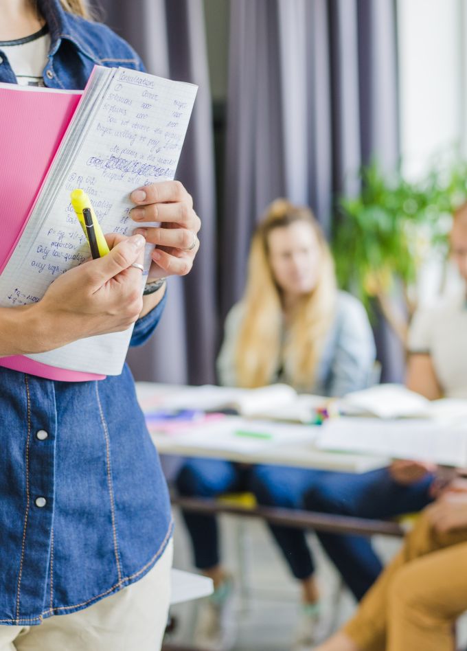 Женские судьбы в семье Бенуа и в предпушкинскую эпоху