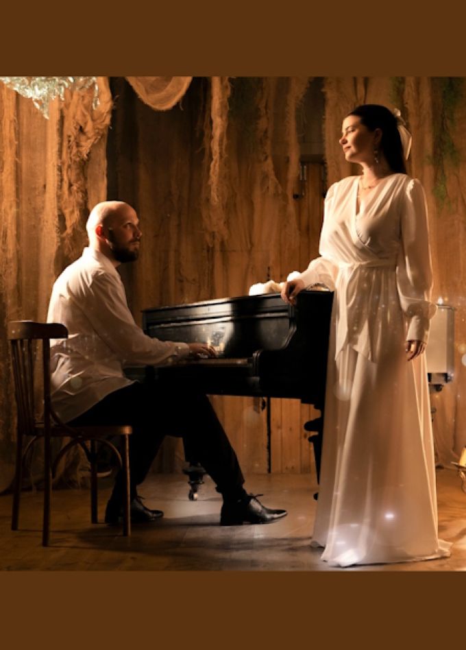 Город Влюблённых Людей - концерт Арины Кузнецовой (вокал) и Артёма Сыровегина (фортепиано)