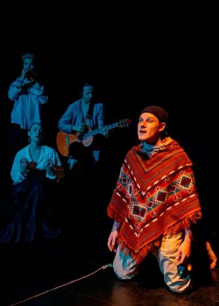 Спектакль «Человек-амфибия»