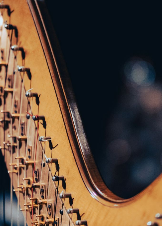 Приношение учителю. К 100-летию со дня рождения Аси Агасьевны Варосян