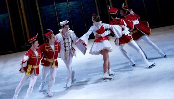 Балет на льду «Лебединое озеро»