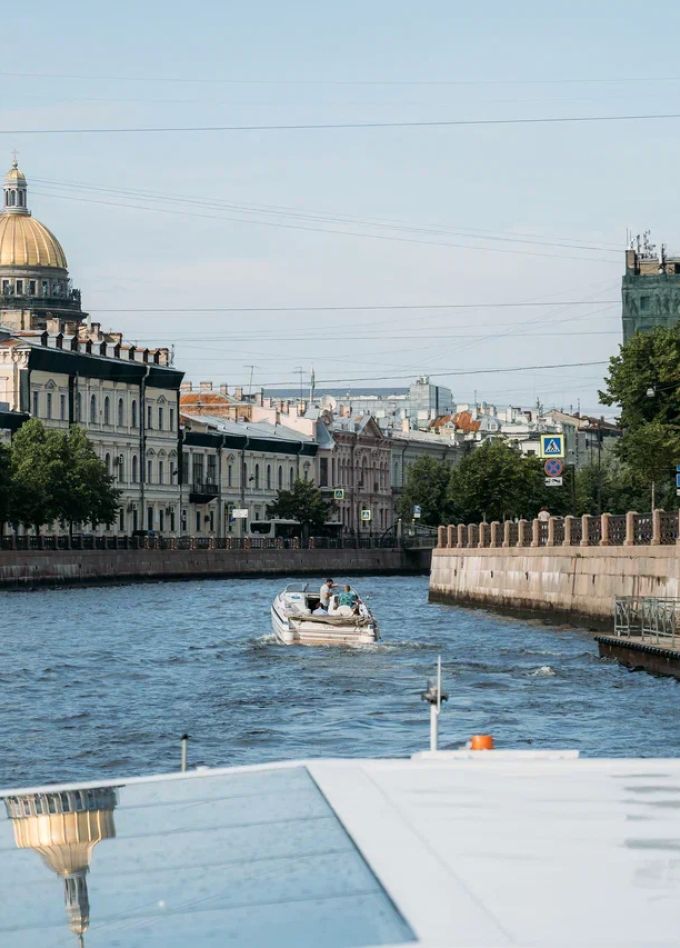 Реки и каналы. Обзорная водная прогулка по Санкт-Петербургу