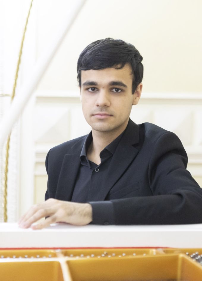 Владимир Рыбаков. На грани музыки и чувств