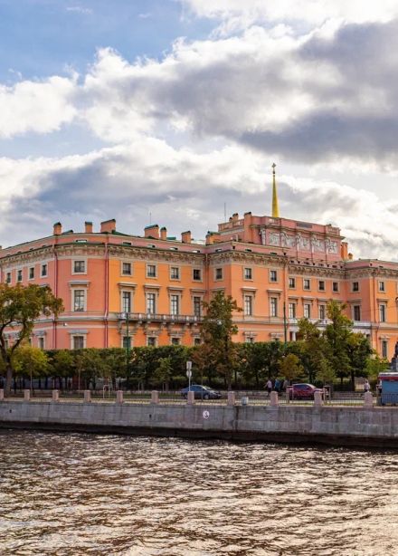Мифы и легенды Петербурга