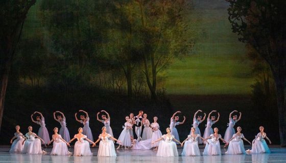 Балеты «Шопениана», «Блестящий дивертисмент» и «Юноша и смерть»