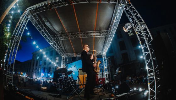 Концерт у моря «Симфонические 80е!»