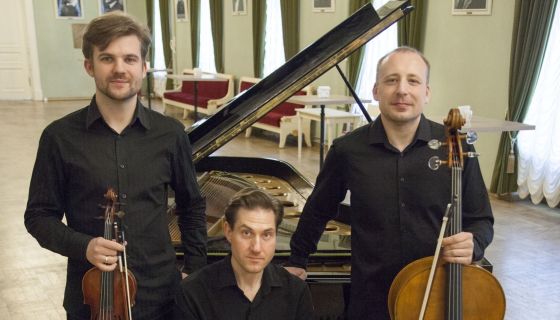 Ultimum Trio