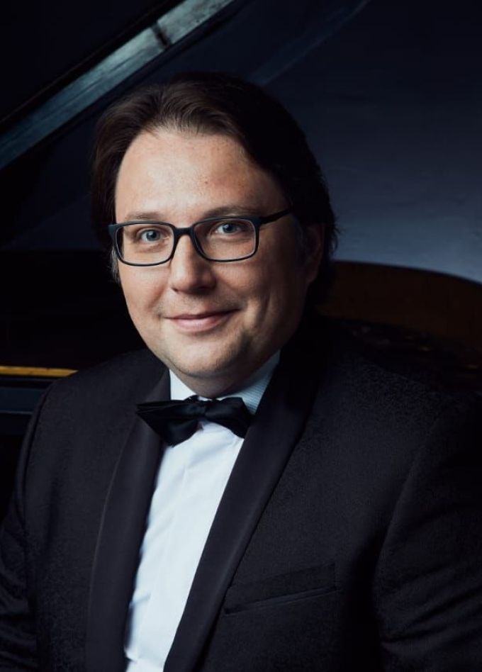 Евгений Изотов